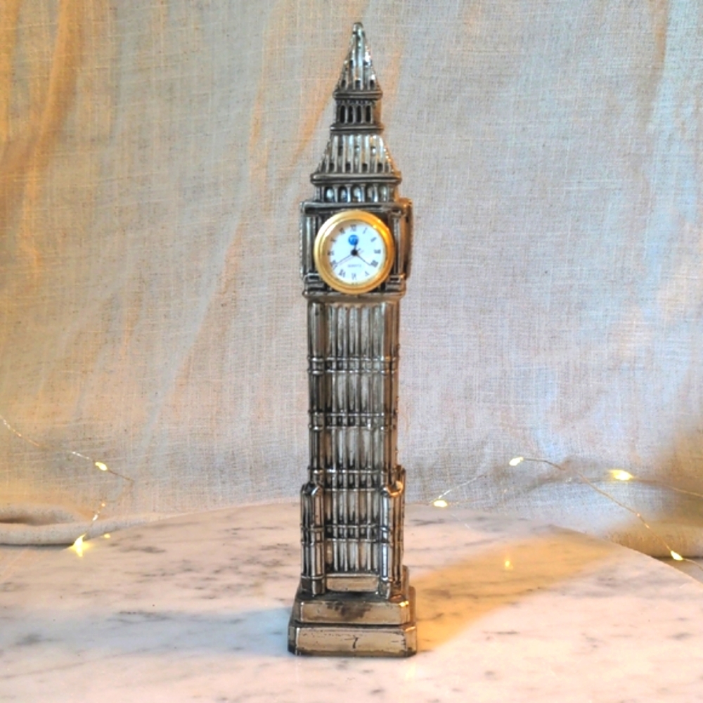 Silver and Gold BIG BEN Clock Wall Decor